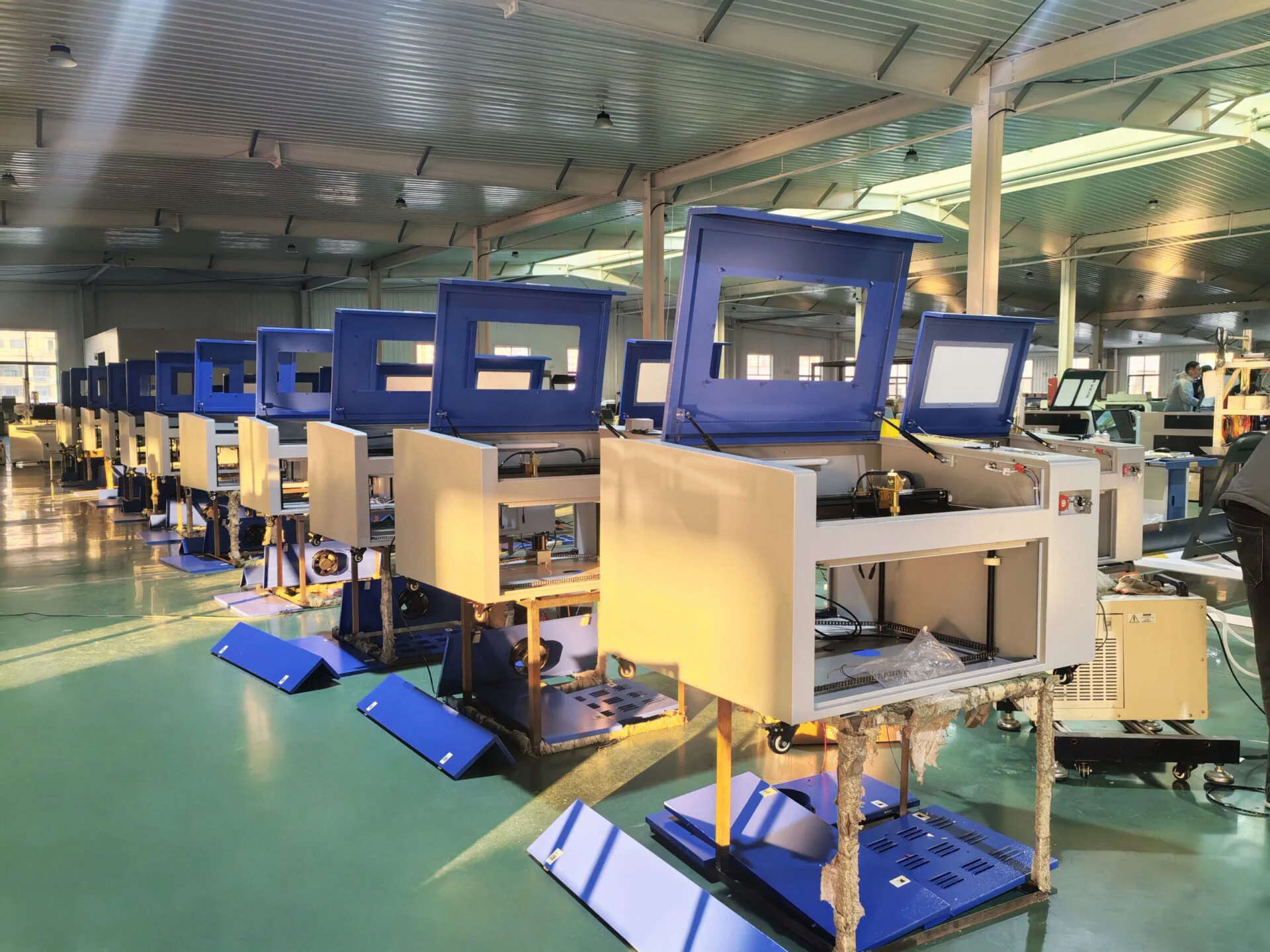 Limtek high-speed sheet fiber laser cutting machine stability display