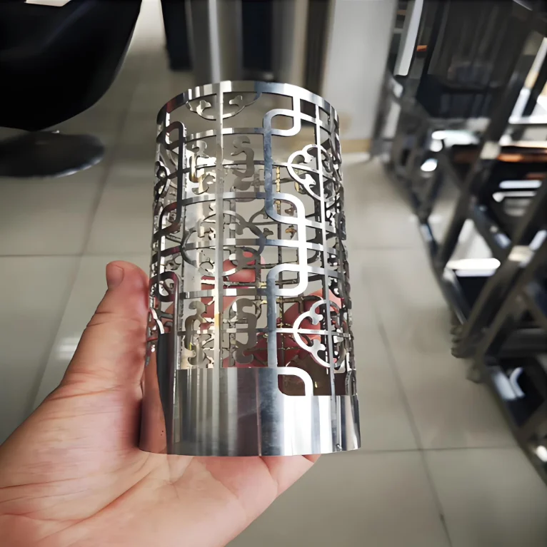 Stainless steel laser cutting samples with smooth edges